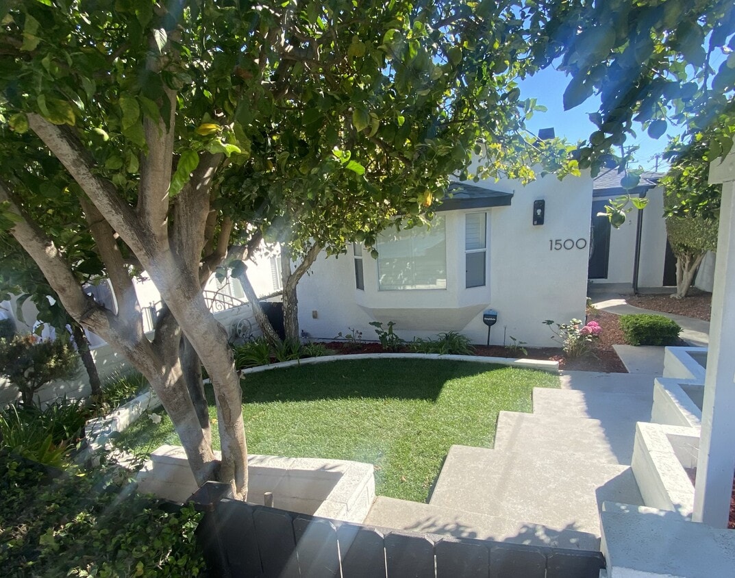 Primary Photo - 1500 8th St