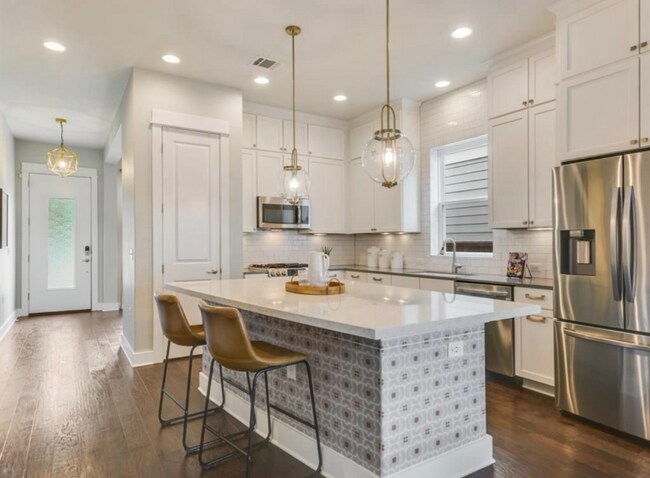 Foto del edificio - 3920 Briones St