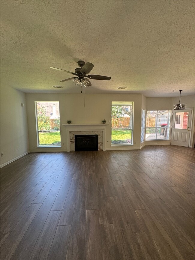 Building Photo - 16655 Broadoak Grove Ln