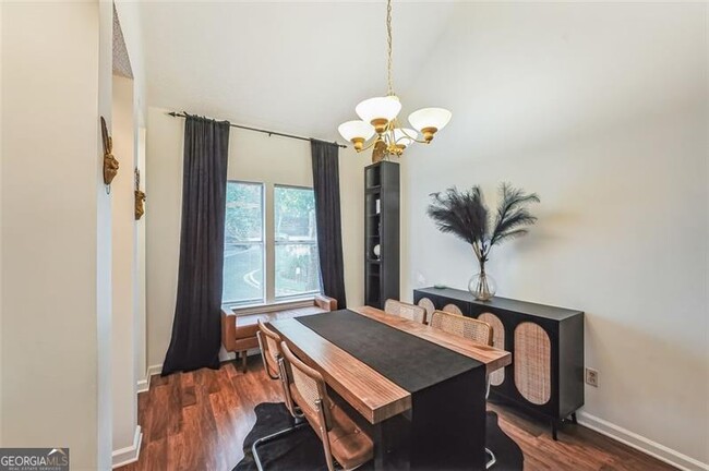 Foto del edificio - 502 Ivy Green Ln SE