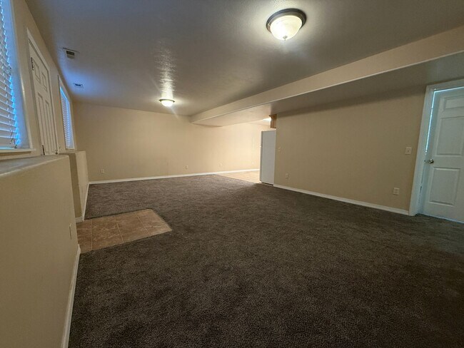 Foto del edificio - 460 Center St