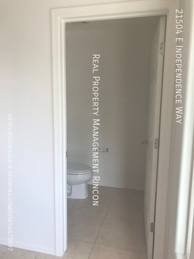 Building Photo - 21504 E Independence Way