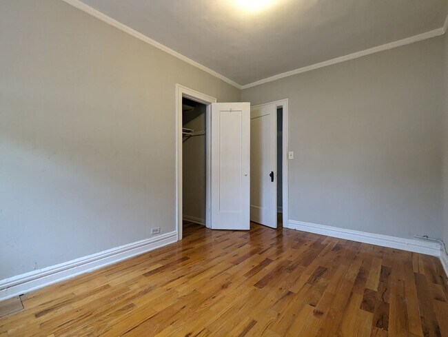 Foto del edificio - 425 W Roscoe St