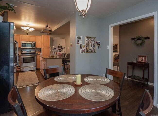 Foto del edificio - 4542 Edgemere Rd