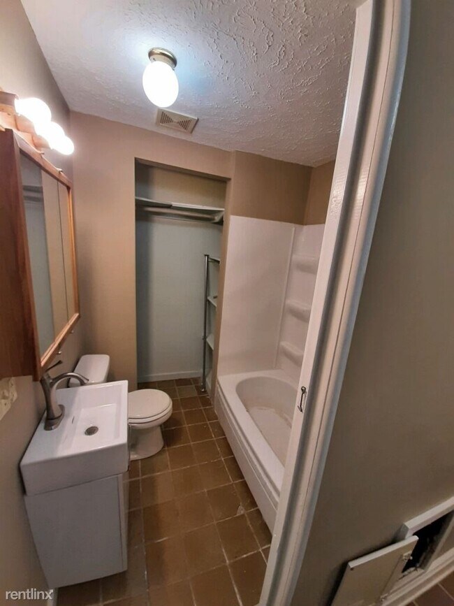 Foto del edificio - 1120 Forbes St