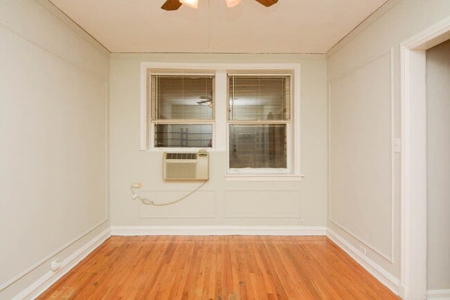 Foto del edificio - 823 W Wolfram St