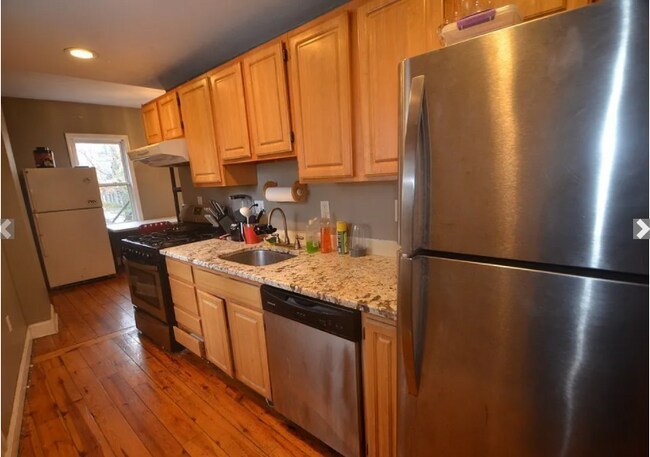 Building Photo - 10 Sewall St