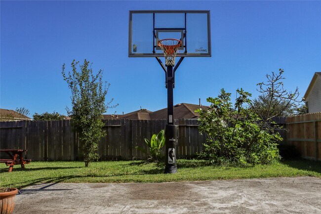 Foto del edificio - 14123 Autumn Ridge Trail Dr