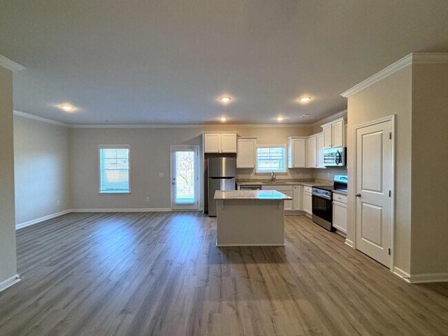 Building Photo - 235 Alston Ridge Dr