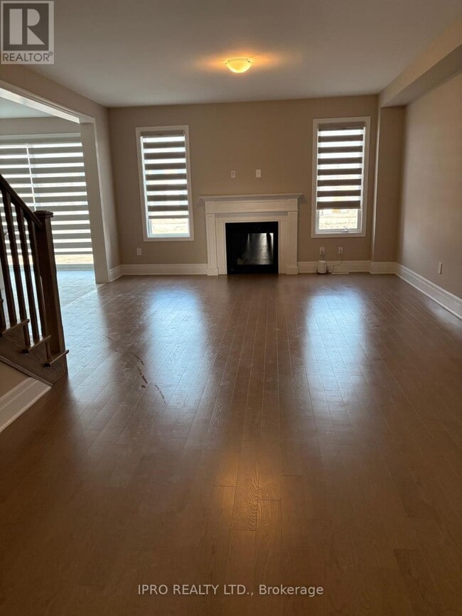 Building Photo - 361 Marigold Ct