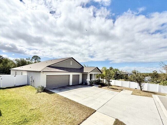 Building Photo - 376 Rain Berry Ave