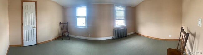 Building Photo - 169 Litchfield Ave
