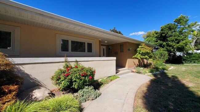 Building Photo - 3520 S 1200 E