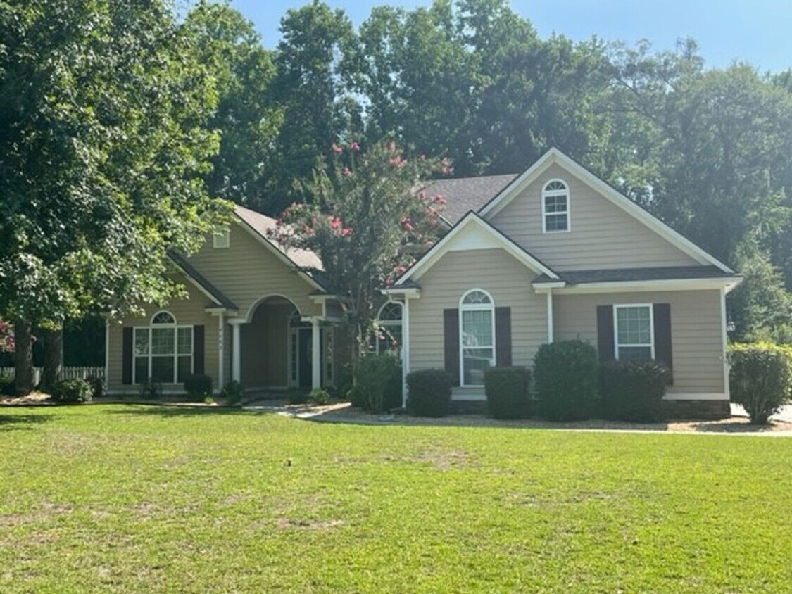 4463 Mahan Dr, Hahira, GA 31632 House Rental in Hahira, GA