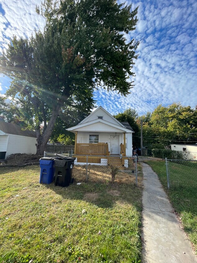 Foto principal - 3516 W 49th St