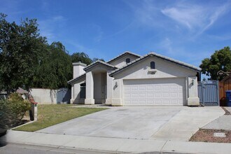 Building Photo - 10416 Heather Valley Dr