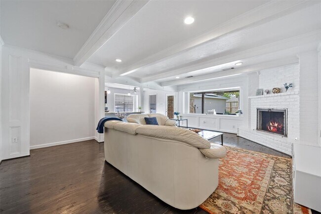 Foto del edificio - 11506 Long Pine Dr