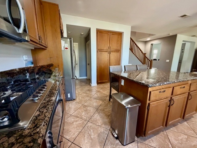 Foto del edificio - 2297 Treetop Ln