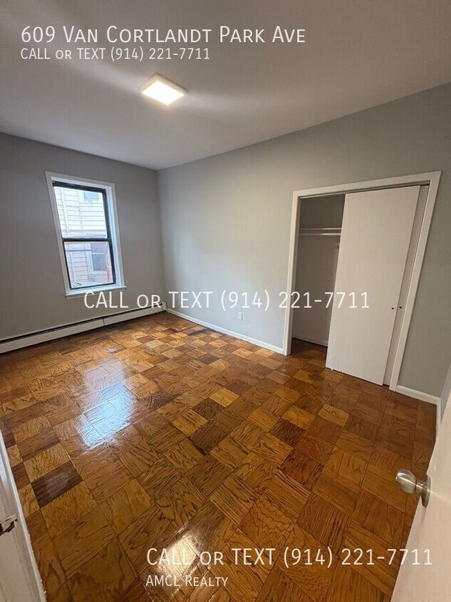Building Photo - 609 Van Cortlandt Park Ave