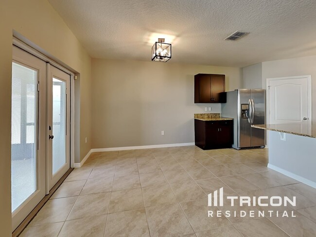 Building Photo - 5131 Star Ruby Ave