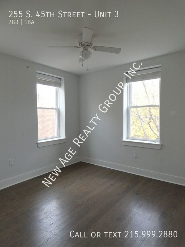 Foto del edificio - Bi-Level Two-bedroom Apartment With Den & ...