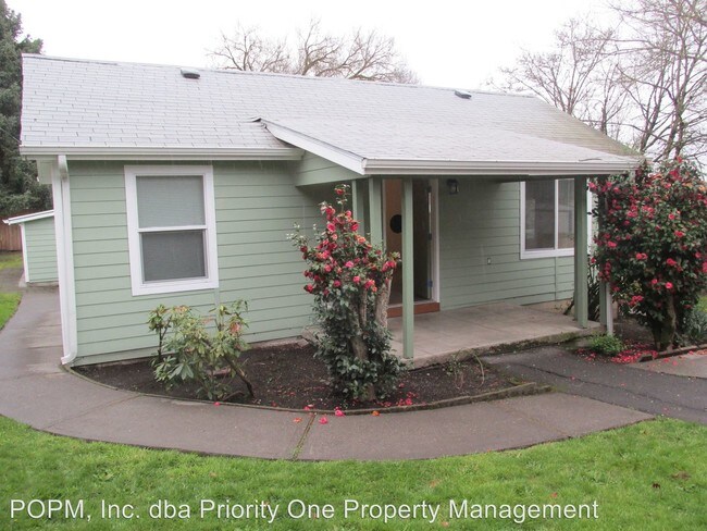 Building Photo - 13504 SE 152nd Ave