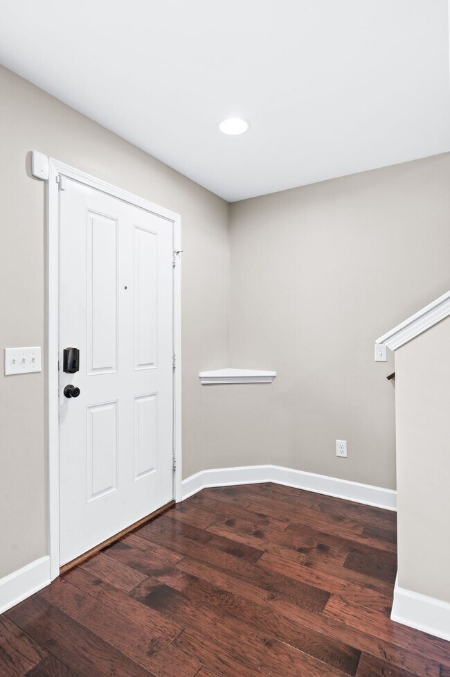 Foto del edificio - 1840 Riverbirch Ln