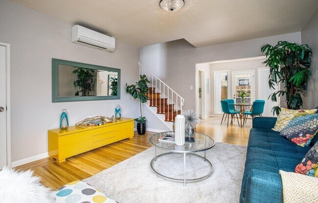 Foto del edificio - 599 63rd St