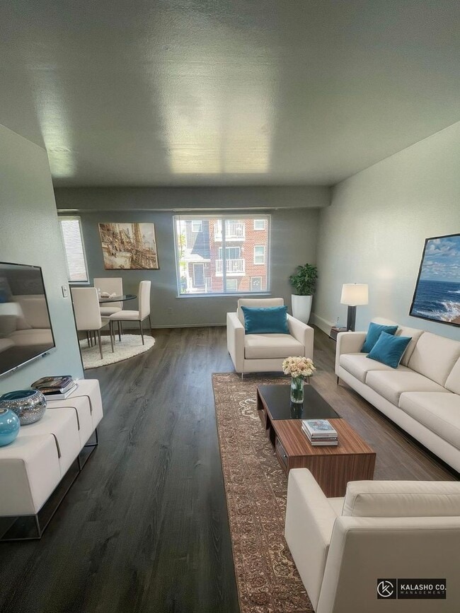 Interior Photo - 23220 FARMINGTON GROUP, LLC.