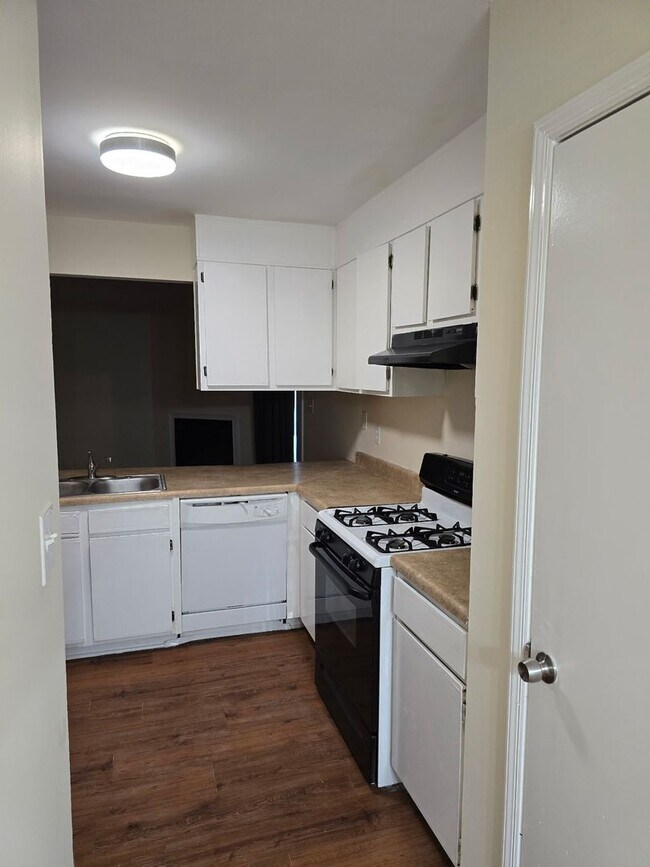 Foto del edificio - 1225 Oakplace Dr SW