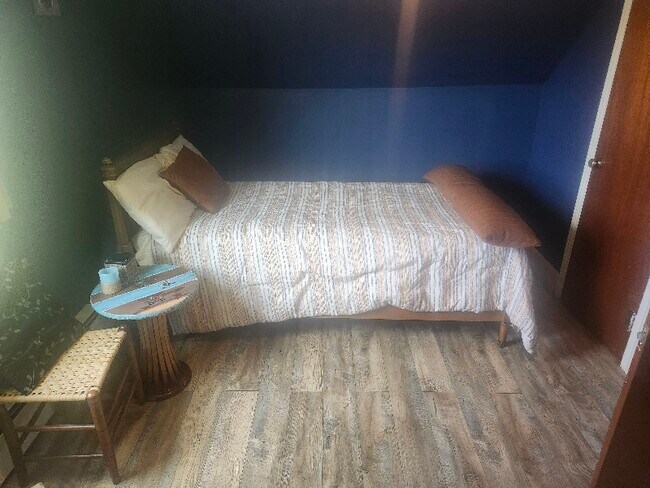 Foto del edificio - 9841 US-4