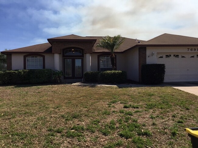 Building Photo - 7691 Canterbury Cir