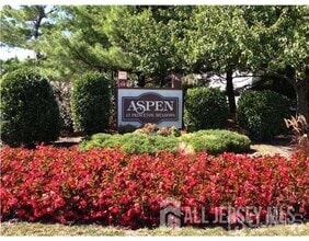 Building Photo - 1202 Aspen Dr