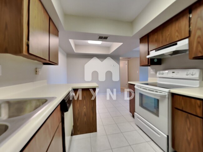 Building Photo - 4444 E Paradise Village Pkwy N Apt 231