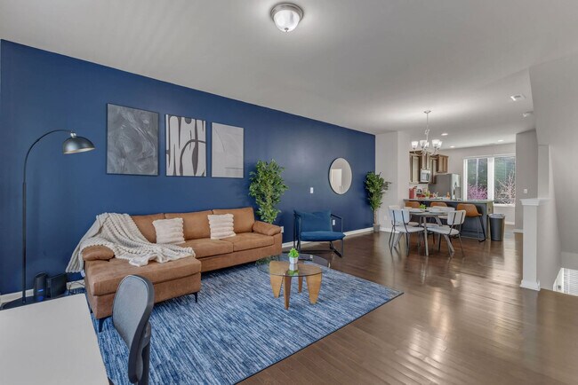 Building Photo - 2622 Wolf Cub Ct