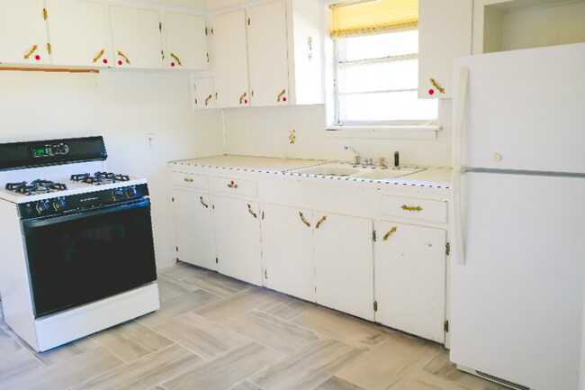 Foto del edificio - 3116 Gribble St