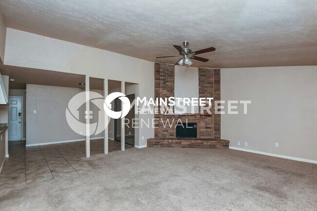 Foto del edificio - 3 Bedroom Pet-Friendly Home in Fort Worth, TX with Main Street Renewal