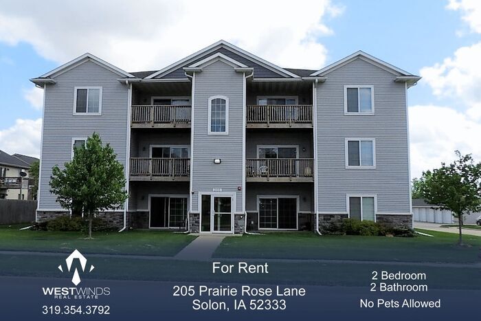 Foto principal - $975 | 2 Bedroom, 2 Bathroom Condo | No Pe...