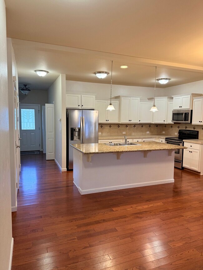 Foto del edificio - 7519 Kodiak Ave NE