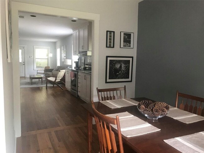 Foto del edificio - Hyde Park gem with Casita!!!