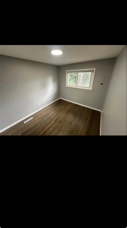 Foto del edificio - 4640 Edgewood St