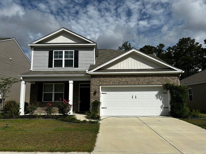 Foto principal - 613 Silver Spruce FOR RENT!
