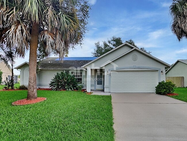 Building Photo - 3334 Lakeview Cir