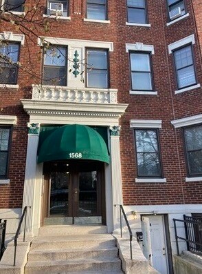 Building Photo - 1534 Commonwealth Ave