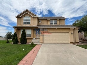 Building Photo - 8044 Lodi Ln