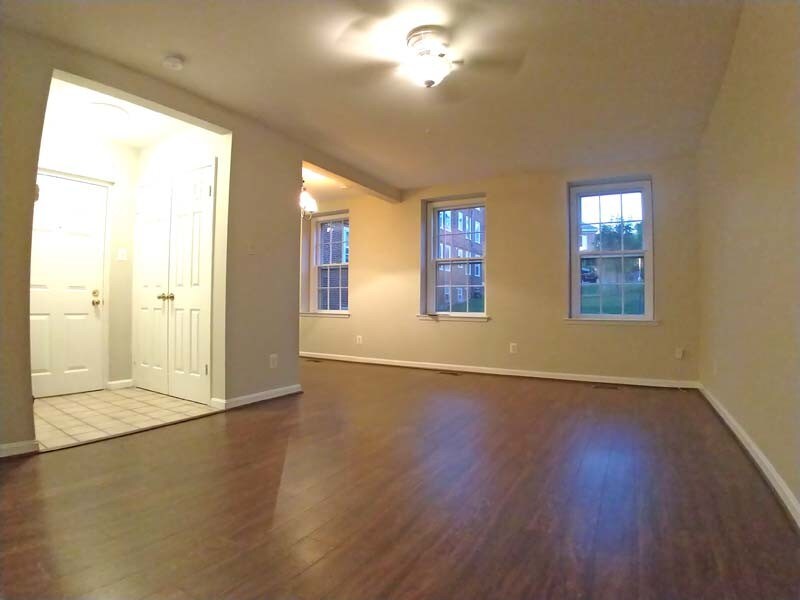Foto principal - 3847 Rodman St NW