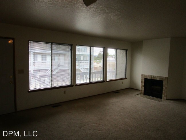 Foto del edificio - 408 S 61st Ave