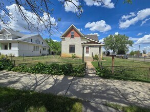 Building Photo - 1217 Palmer St