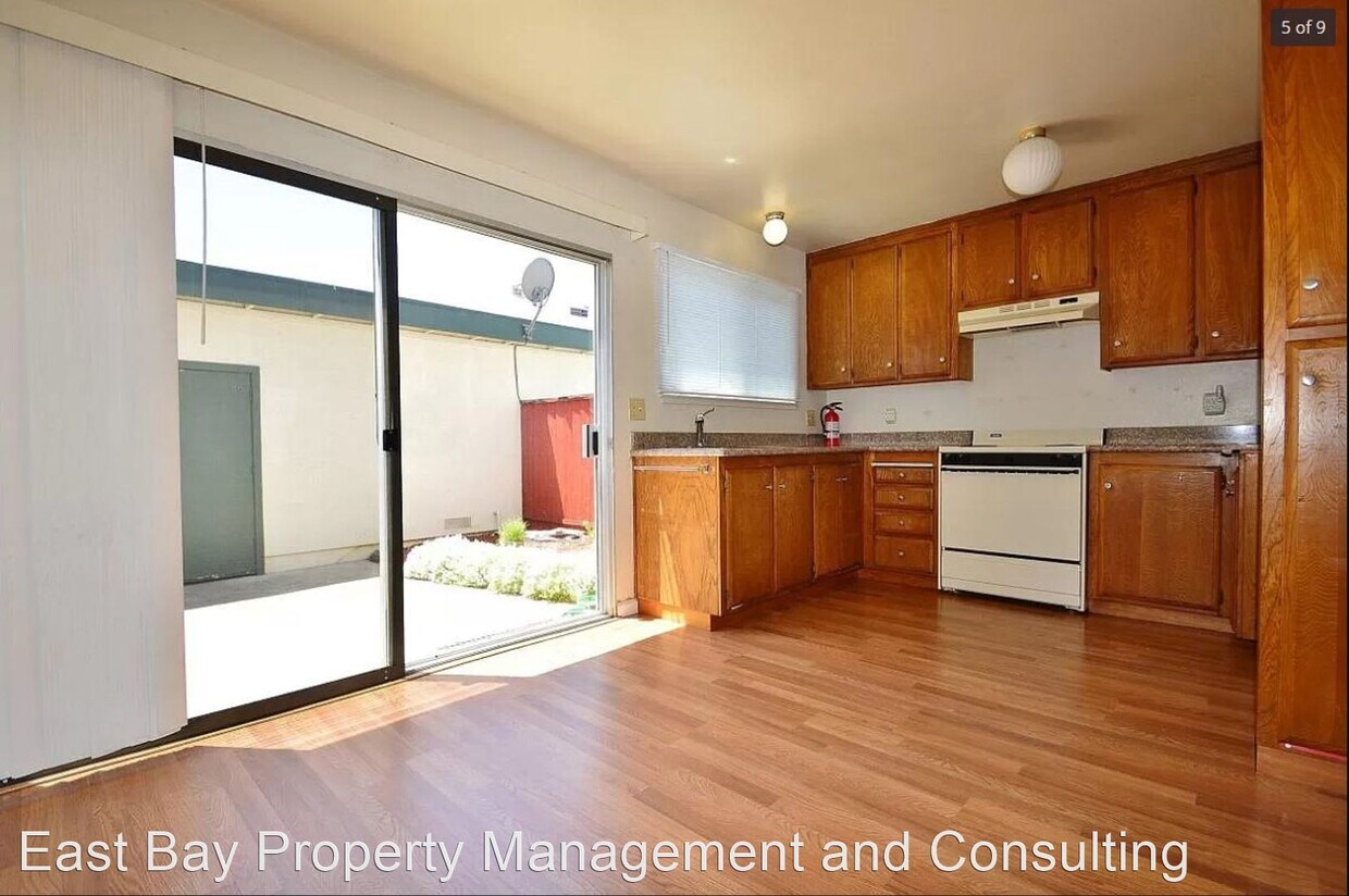 Primary Photo - 2 br, 1.5 bath House - 4630 Granada Way