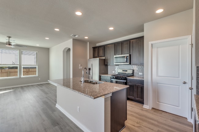 Building Photo - 5327 Bruno St